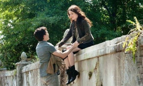 Beautiful Creatures, prima featurette e nuove immagini per La sedicesima luna