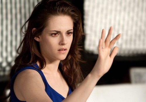 Breaking Dawn parte 2, nuova clip con Kristen Stewart