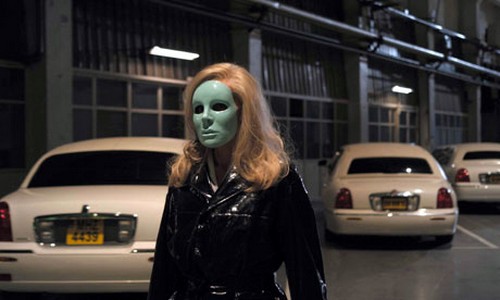 Holy Motors, due clip e un poster del film di Leos Carax