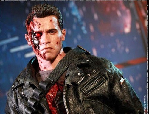 Terminator 2, la nuova action figure di Arnold Schwarzenegger