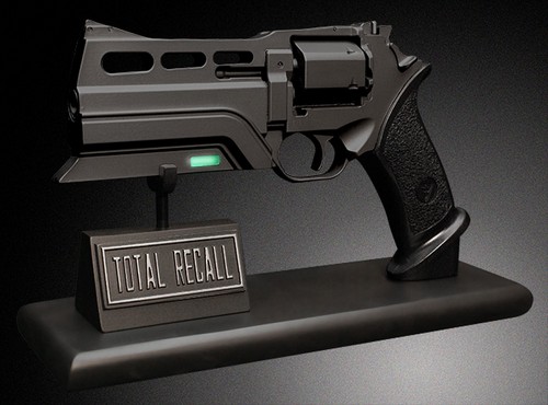 Total Recall - Atto di forza, replica della pistola di Colin Farrell