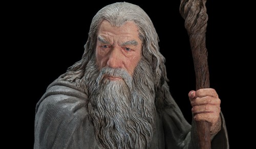 Lo Hobbit - Un viaggio inaspettato, nuova clip e statua di Gandalf