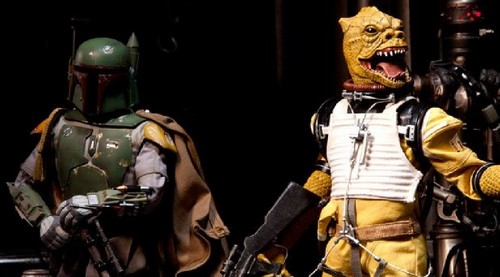 Star Wars, statua di Boba Fett e action figure di Bossk