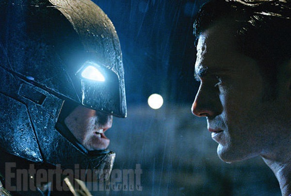 Batman v Superman: Dawn of Justice, il trailer italiano ufficiale