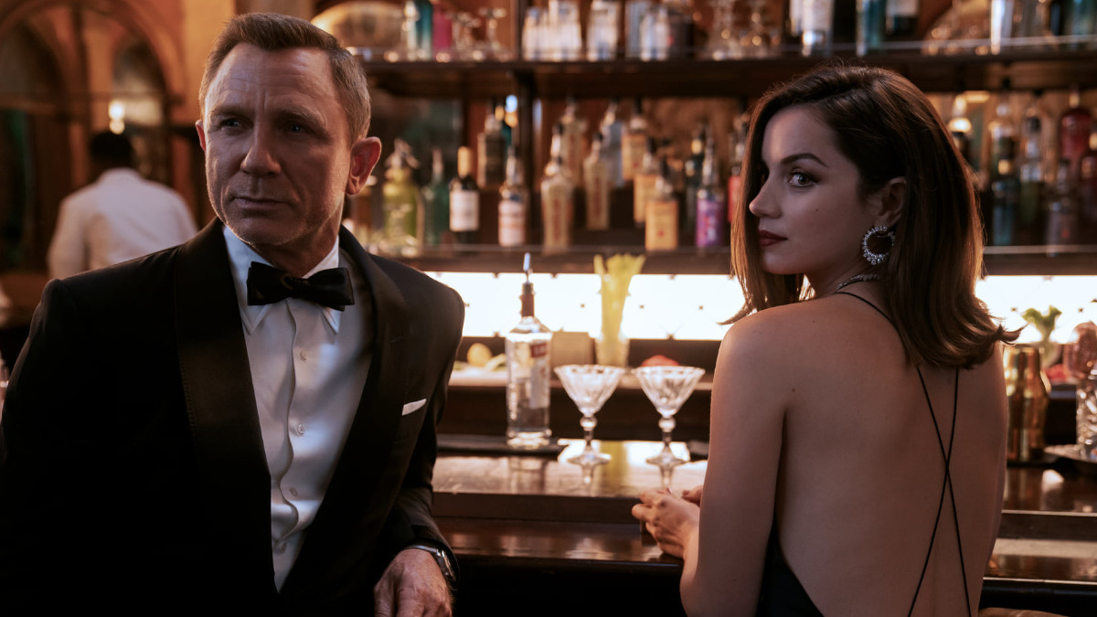 007 No Time to Die rinviato al 2021, i produttori: "Sappiamo che siete delusi"